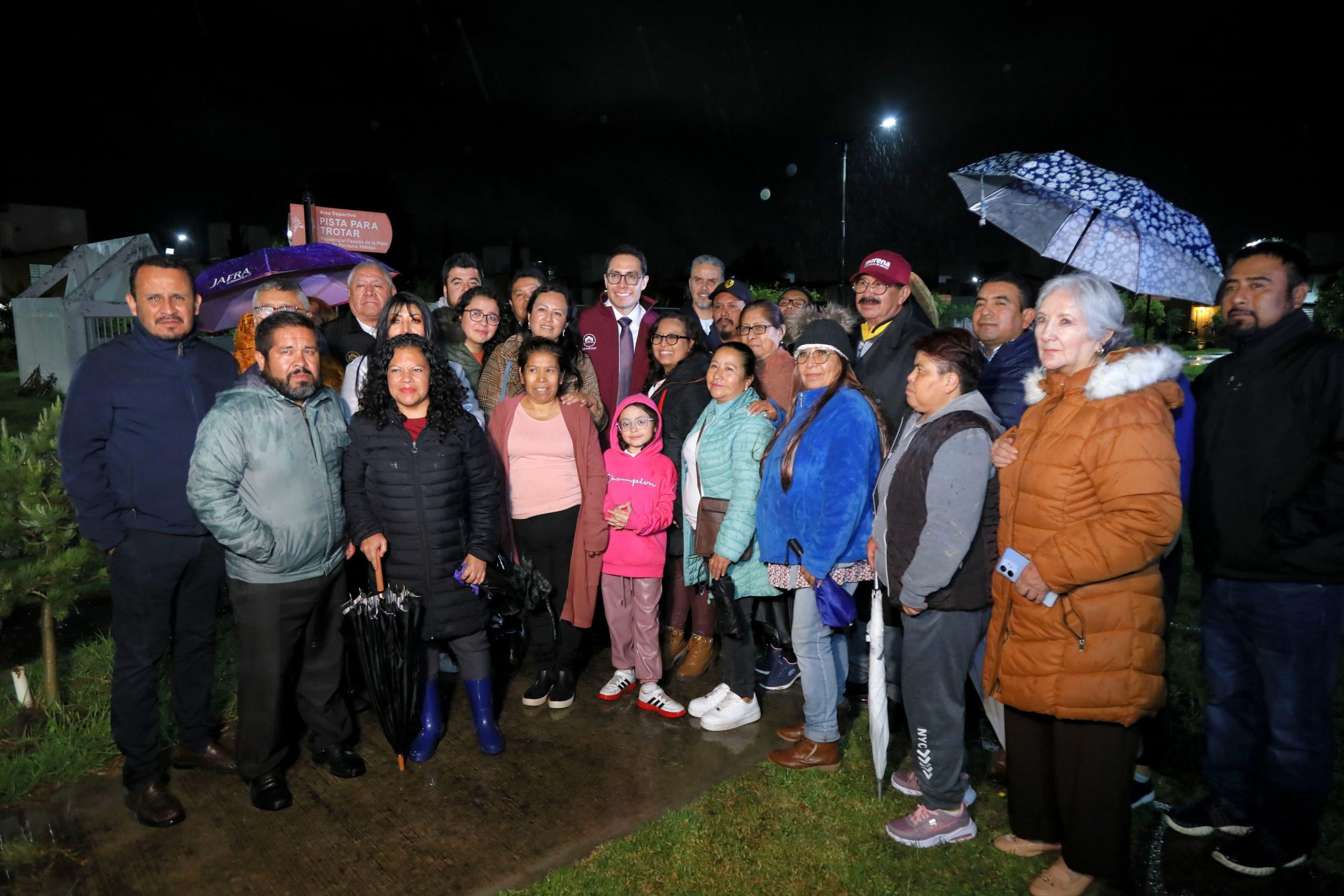 Con 563 luminarias y 20.9 km de cableado, interviene Pachuca el alumbrado en Bulevar Minero y Fraccionamiento Real de la Plata