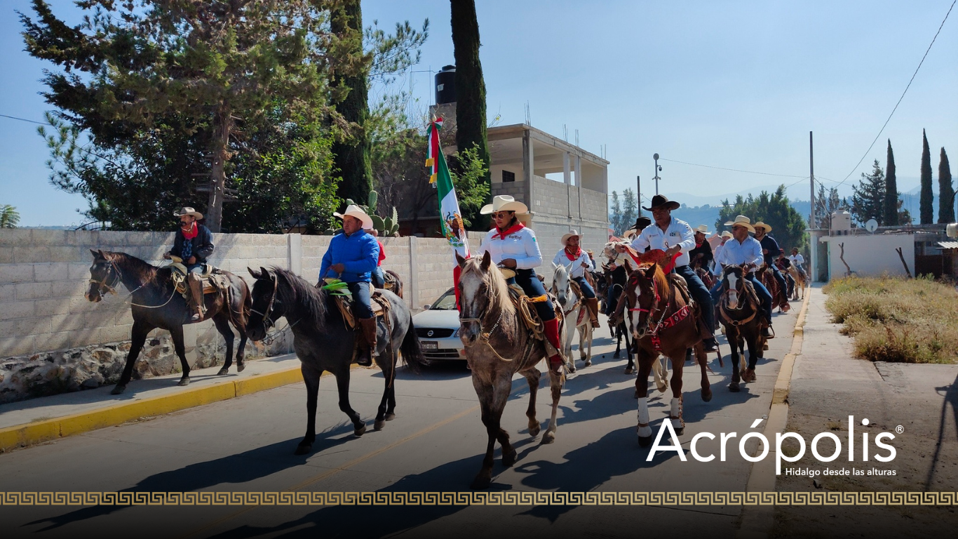 Chilcuautla se suma a la cabalgata que conmemoró el 467 aniversario de Alfajayucan 