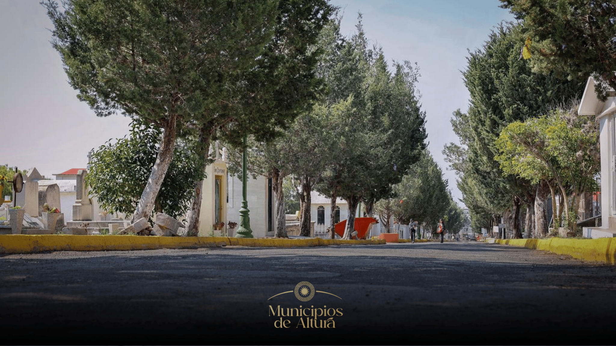 Operativo especial en el Panteón Municipal de Pachuca por Día de las Madres